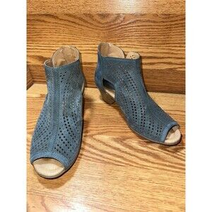 Earth Brand Peep Toe Lazer Cut Moroccan Blue Taupe Soft Suede Shorties Size 7B